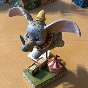 Disney / Jim Shore Dumbo Gray and Pink Elephant Figurine with Circus Details
